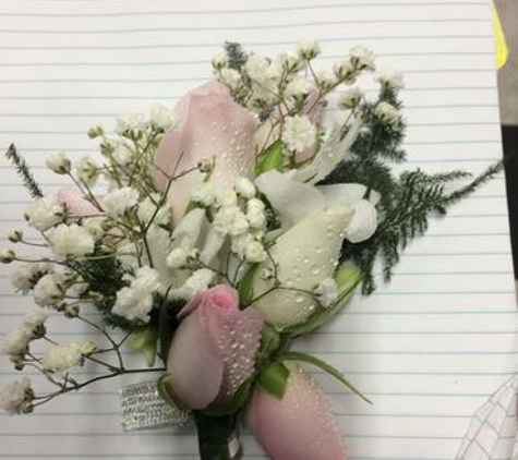 Lillian's Florist - Liverpool, NSW