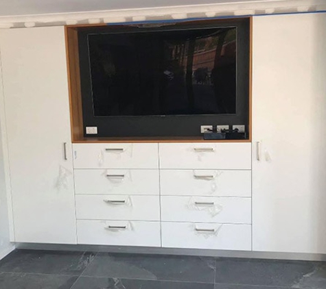 Graham Cameron Cabinet Maker