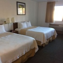 Days Inn by Wyndham West Rapid City - Motels