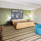 Super 8 by Wyndham Bloomington/Normal