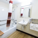 Red Roof Inn - Motels
