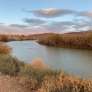 Riverbend Hot Springs - Tourist Information & Attractions