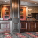 Shoreline Inn & Conference Center, an Ascend Collection Hotel - Lodging