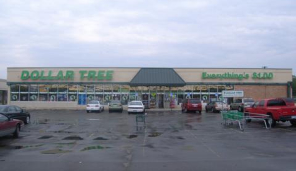 Dollar Tree - Oak Park, MI