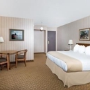 Ramada by Wyndham Watertown - Hotels