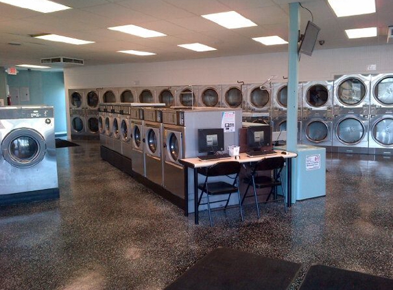 Sandarellas Coin Laundry - Harrison, OH