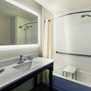 Wingate by Wyndham Dallas/Las Colinas - Hotels