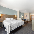 Best Western Plus San Antonio East Inn & Suites - Hotels