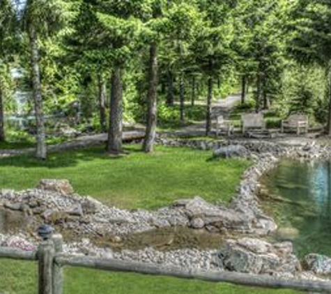 Bonners Ferry Log Inn - Bonners Ferry, ID