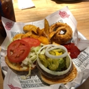 Fuddruckers - American Restaurants