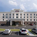 Hampton Inn & Suites Fayetteville - Hotels