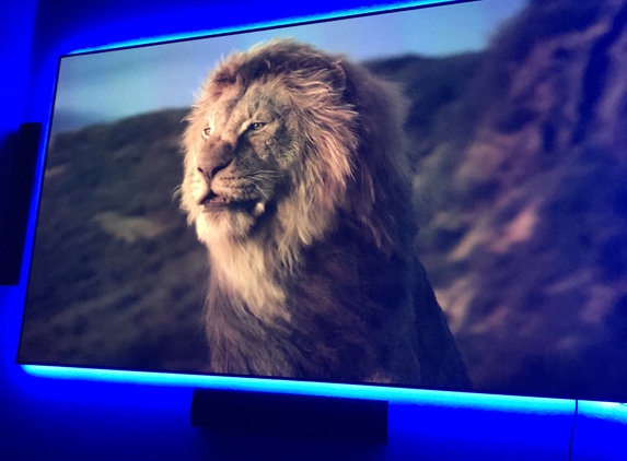 Austin Tech Services - Austin, TX. Laser 4K Optoma w a Led and 120" 2/20/2020