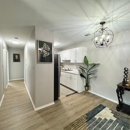 Sunburst Apartments - Apartments