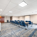 Holiday Inn Express & Suites Buffalo-Airport by IHG - Hotels