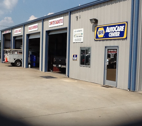 Lee's Automotive - Clarksville, TN