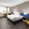 GLō Best Western Dawley Farms In Sioux Falls gallery