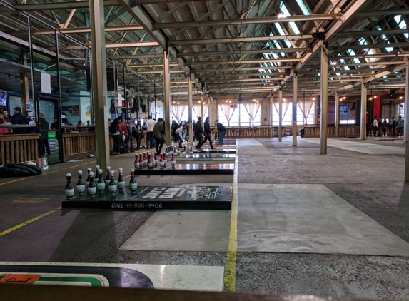 Fowling Warehouse - Hamtramck, MI