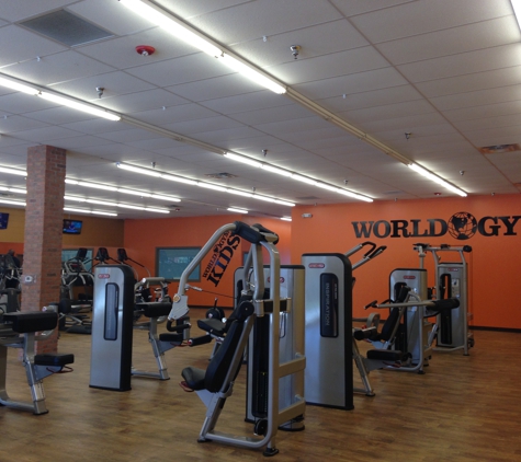 World Gym Charlotte - Charlotte, NC