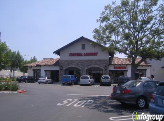 Foothill Laundry - Vista, CA