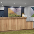 Spark by Hilton Lakewood Denver Southwest - Hotels