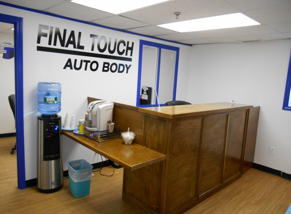 FINAL TOUCH AUTO BODY - Hyannis, MA