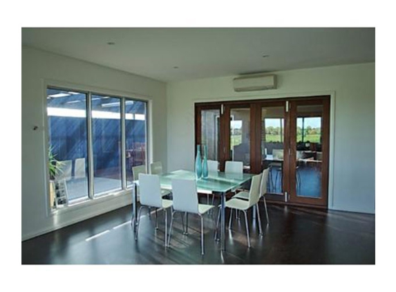 Wood Street Windows - Bairnsdale, VIC
