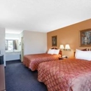 Days Inn by Wyndham Martin - Hotels