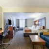 Quality Suites Springdale West I-49 gallery