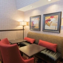 Hampton Inn and Suites Bismarck Northwest - Hotels