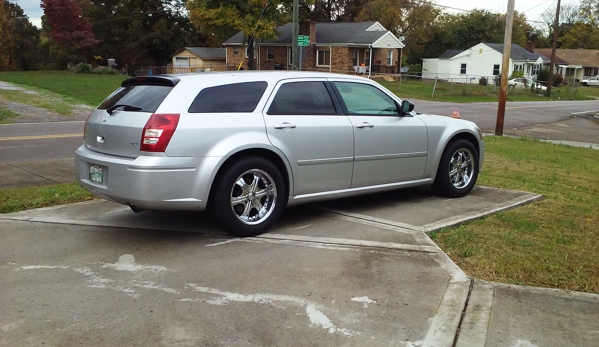 Showroom Clean Auto Detail - Knoxville, TN