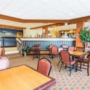 Baymont by Wyndham Cincinnati - Bed & Breakfast & Inns