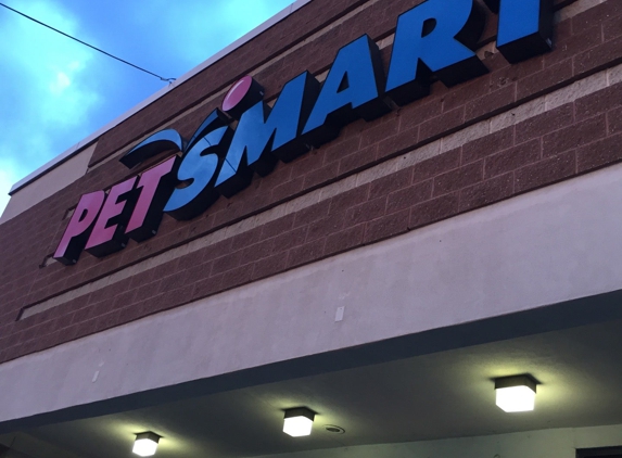 PetSmart - Paramus, NJ