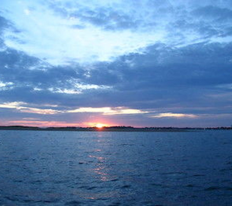 Masthead Resort & Cottages - Provincetown, MA