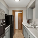 Brentwood Park Townhomes & Apartments