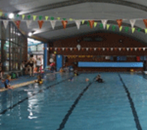 Eltham Swimming School - Eltham, VIC