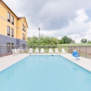 Super 8 by Wyndham Crossville TN - Hotels