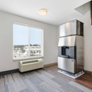 Holiday Inn Express & Suites Bethlehem Arpt-Allentown Area by IHG - Hotels