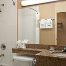 Ramada Cortland Inn - Hotels