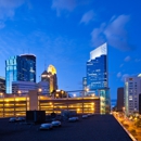 Holiday Inn Express & Suites Minneapolis-Dwtn (Conv Ctr) by IHG - Hotels