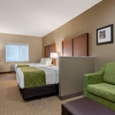 Comfort Suites Marysville - Motels