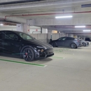 LAZ Parking - 5 Houston Center - Carports