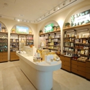 L'occitane En Provence - Cosmetics & Perfumes