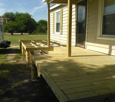 Expert Maintenance Solutions - Corpus Christi, TX. Customer Porch/ Deck build out