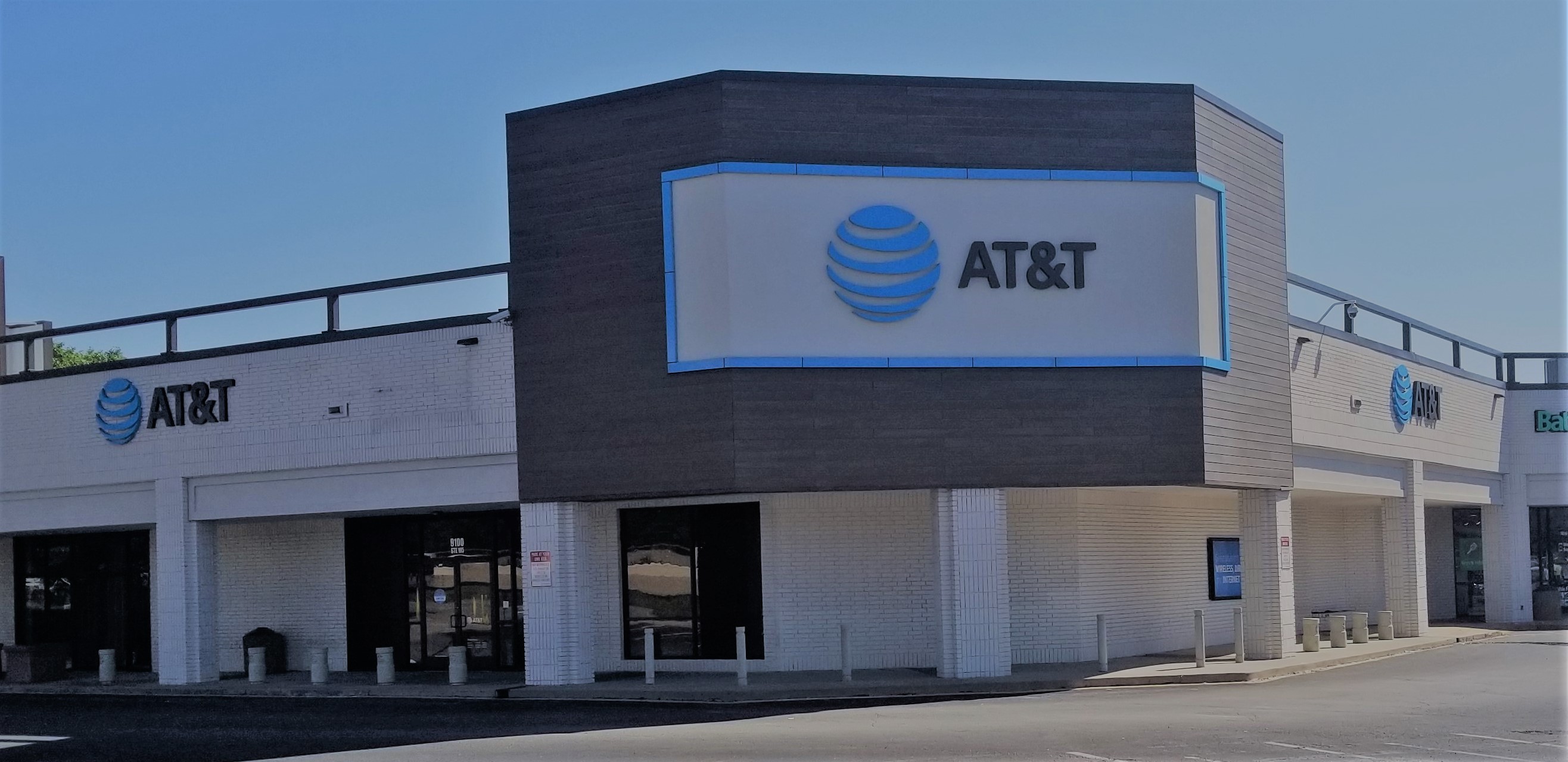 AT&T Store 9100 N Central Expy Ste 105, Dallas, TX 75231 - YP.com