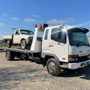 Squires Towing Service - Tooradin, VIC