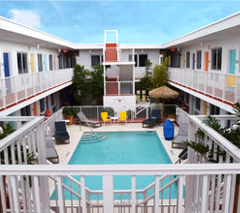 The New Hotel - Miami Beach, FL