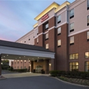 Hampton Inn & Suites Yonkers - Westchester - Hotels