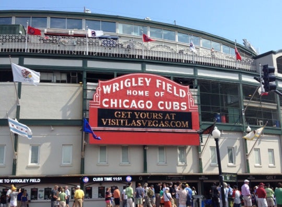 Wrigleyville Rooftops - Chicago, IL