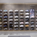 Nike Keystone - Clothing Stores