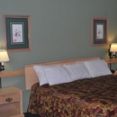 GuestHouse Enumclaw - Hotels